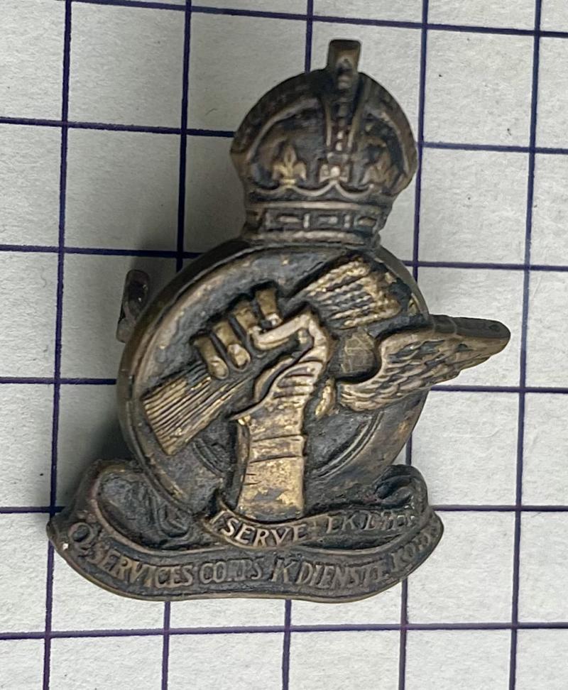 c1939-49 South Africa Army Q Services Corps Black Brass Cap Badge