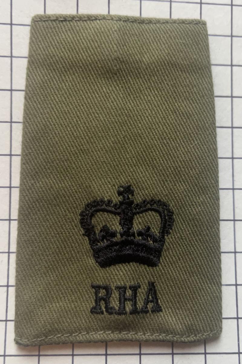 Royal Horse Artillery (RHA) Major Rank Officer Rank Slide Cloth Slip-On Shoulder Title