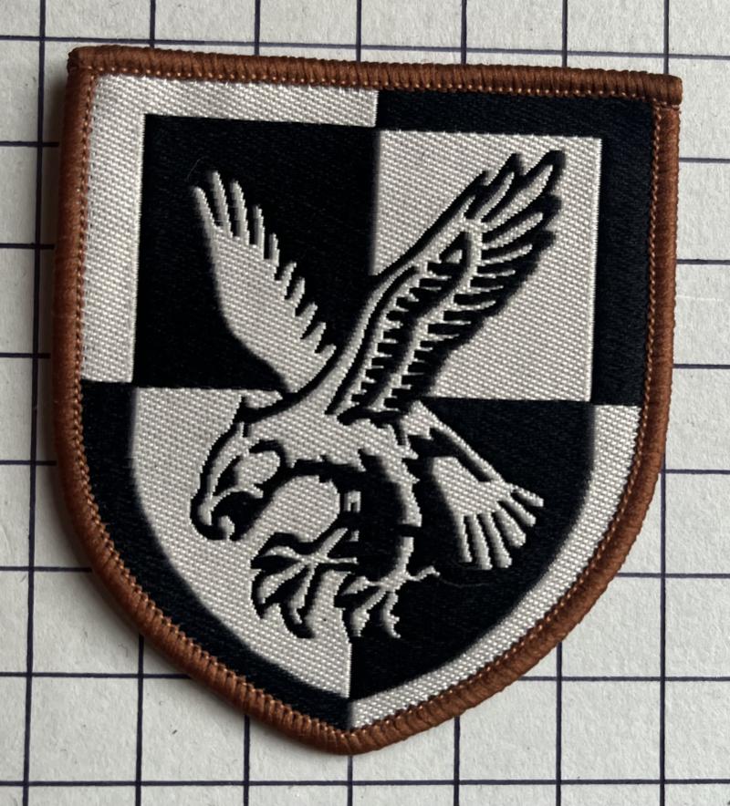 c1999-2015 16 Air Assault Brigade Tactical Recognition Flash (TRF) Desert Pattern Formation Sign Badge