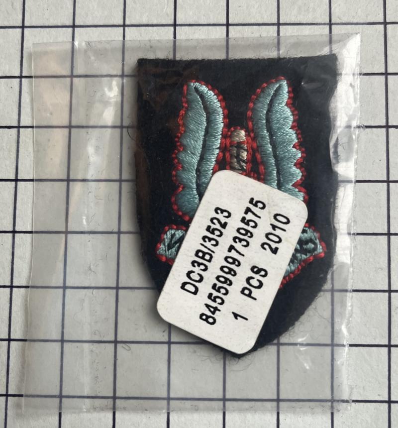 2010 Special Air Service (SAS) Cloth Beret Cap Badge Sealed in Packet of Issue