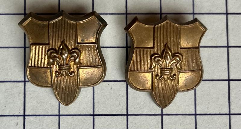 Pre 1957 The Loyal Regiment (North Lancashire) Brass Other Ranks' Pair of Collar Badges