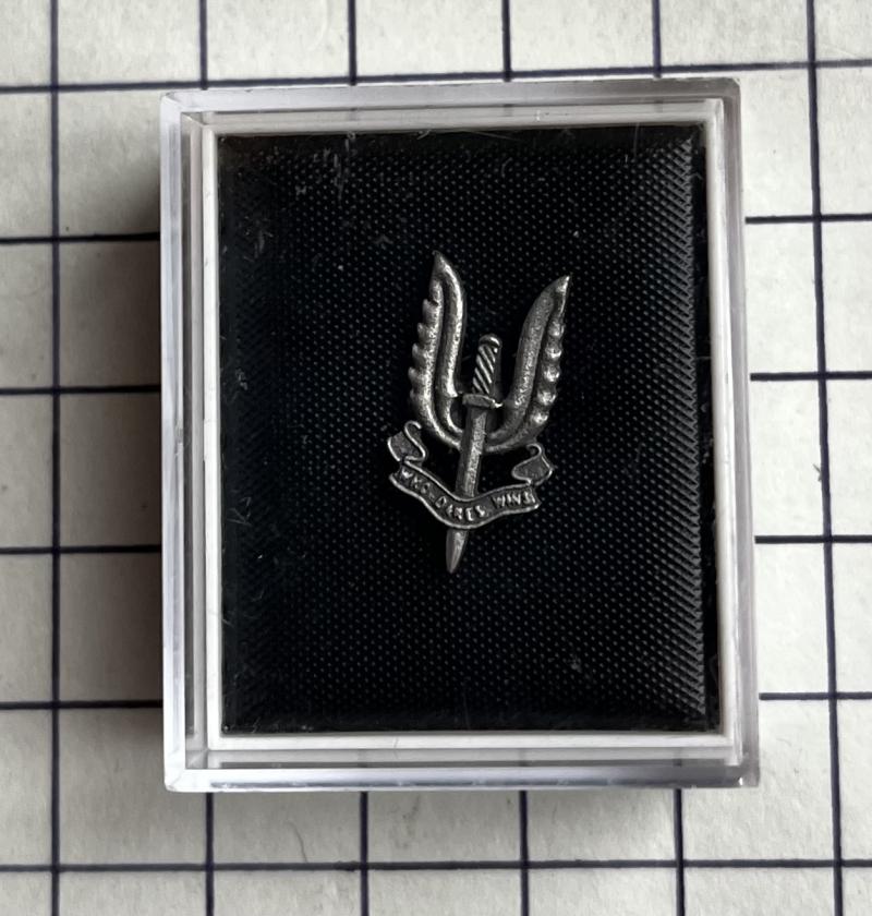 Official 22 Special Air Service (SAS) Sweetheart Mufti Black Tie etc Pin Badge