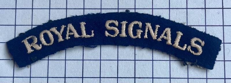 cWW2 Airborne Royal Signals Serif Cloth Shoulder Title Badge Patch