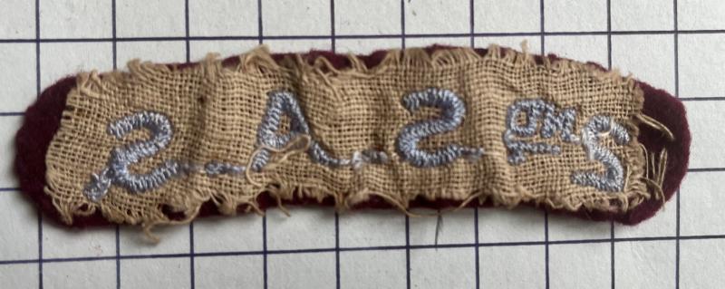 cWW2 2nd Regiment Special Air Service (SAS) Scarcer Variation Cloth Shoulder Title Badge