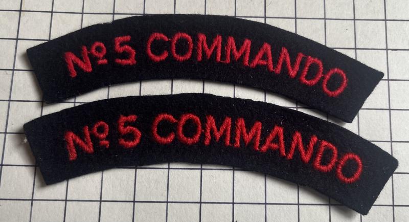 cWW2 No 5 Commando Pair of Paste Backed Cloth Shoulder Titles