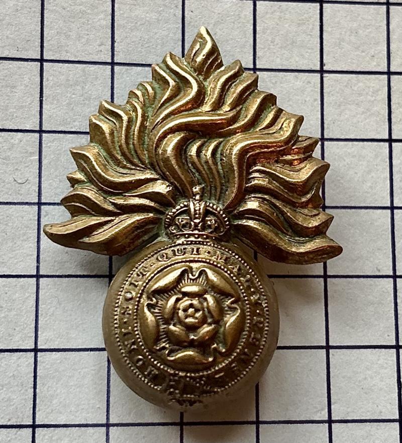 cWW1-WW2 The Royal Fusiliers (City of London Regiment) Cap Badge
