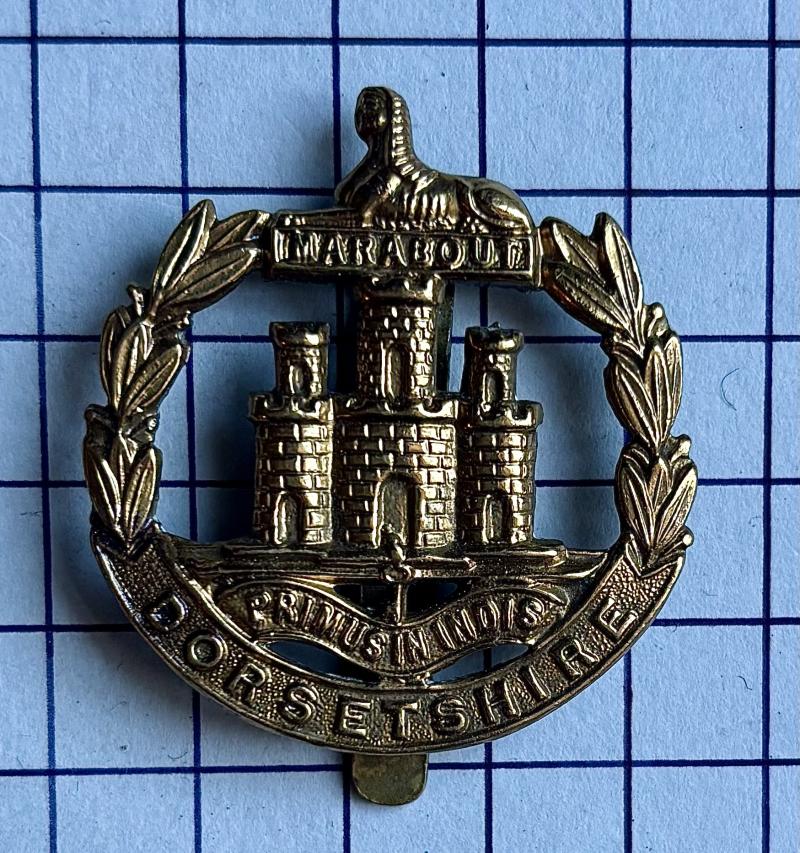 c1916 WW1 Dorset Dorsetshire Regiment Economy Cap Badge Smith & Wright Ld B'Ham
