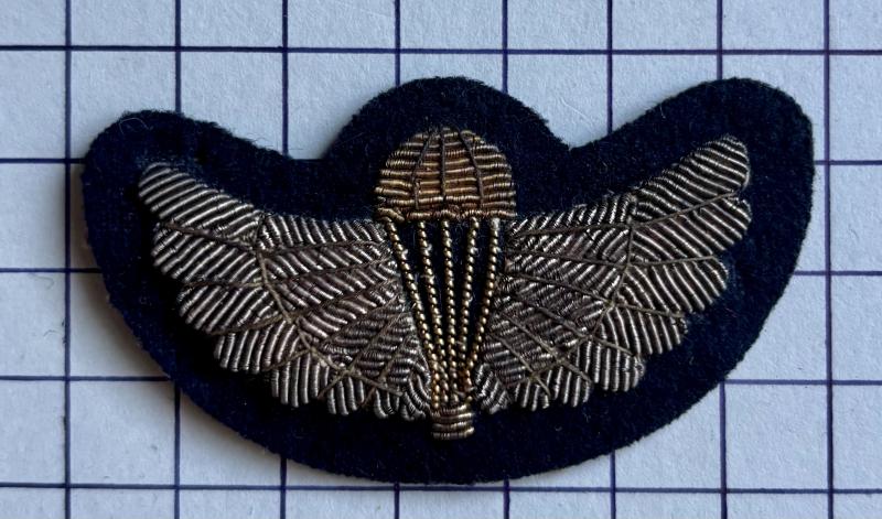 c1962 Special Air Service (SAS) SNCO No1 Dress Wire Embroidered Parachute Qualification Wings Badge