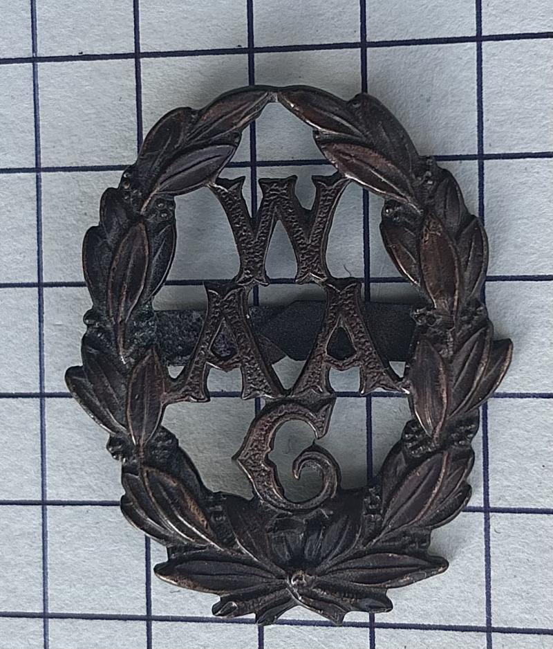 c1917-18 Women's Auxiliary Army Corps (WAAC) OSD Cap Badge Bent & Parker