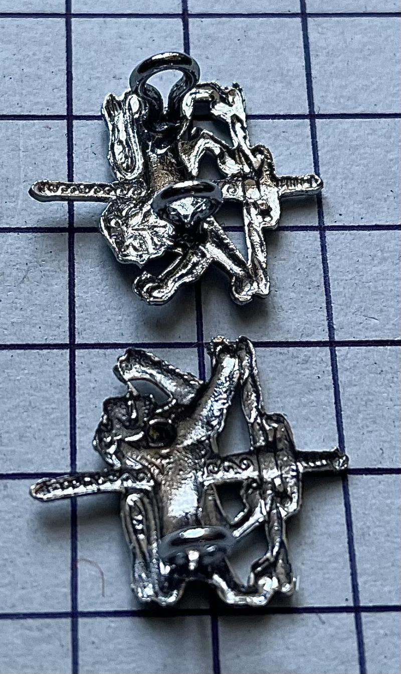 c1965-80 Rhodesian Prison Service Rhodesia Pair of Collar Badges