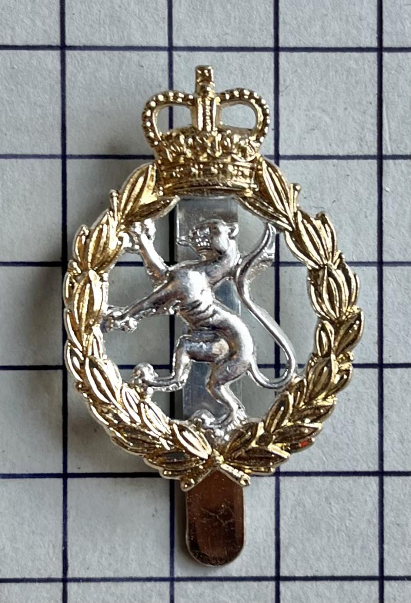 c1952-92 Women's Royal Army Corps (WRAC) Anodised Aluminium Cap London Badge Button Company