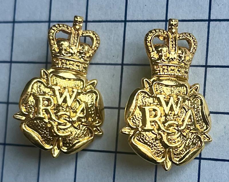c1952-92 Women's Royal Army Corps (WRAC) Officer Pattern Gilt Collar Badges Pair