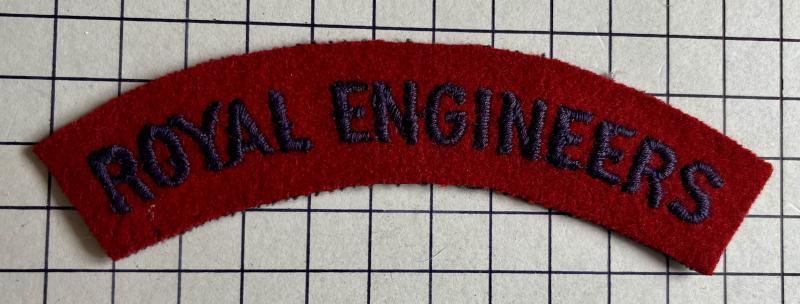 Post WW2 Royal Engineers (RE) Cloth Shoulder Title Badge Patch