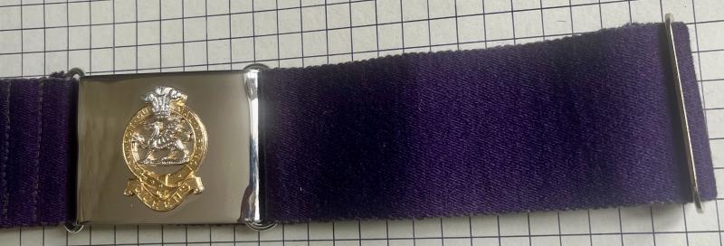 c1966-92 The Queen's Regiment Stable Belt Chrome Buckle Cap Badge Device