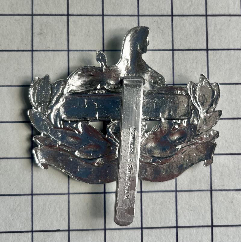 Pre-1994 Gloucestershire Regiment Anodised Aluminium Cap Badge Glosters Regt