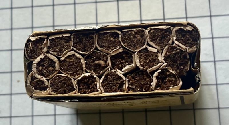 cWW1 Princess Mary Christmas 1914 Gift Fund Packet of Cigarettes