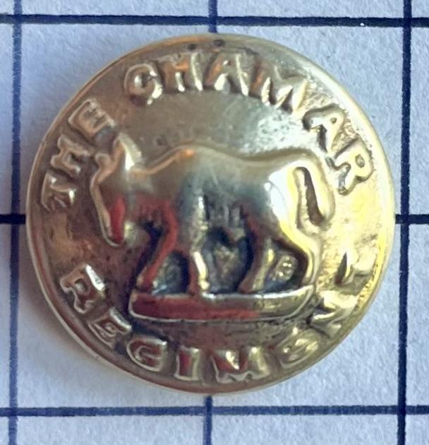 cWW2 1943-46 British Indian Army Chamar Regiment Medium Sized Brass Officer Button