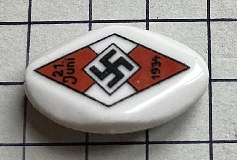 1934 Pre-WW2 Hitler Youth (Hitler-Jugend) Ceramic Sport Festival Event Pin Badge