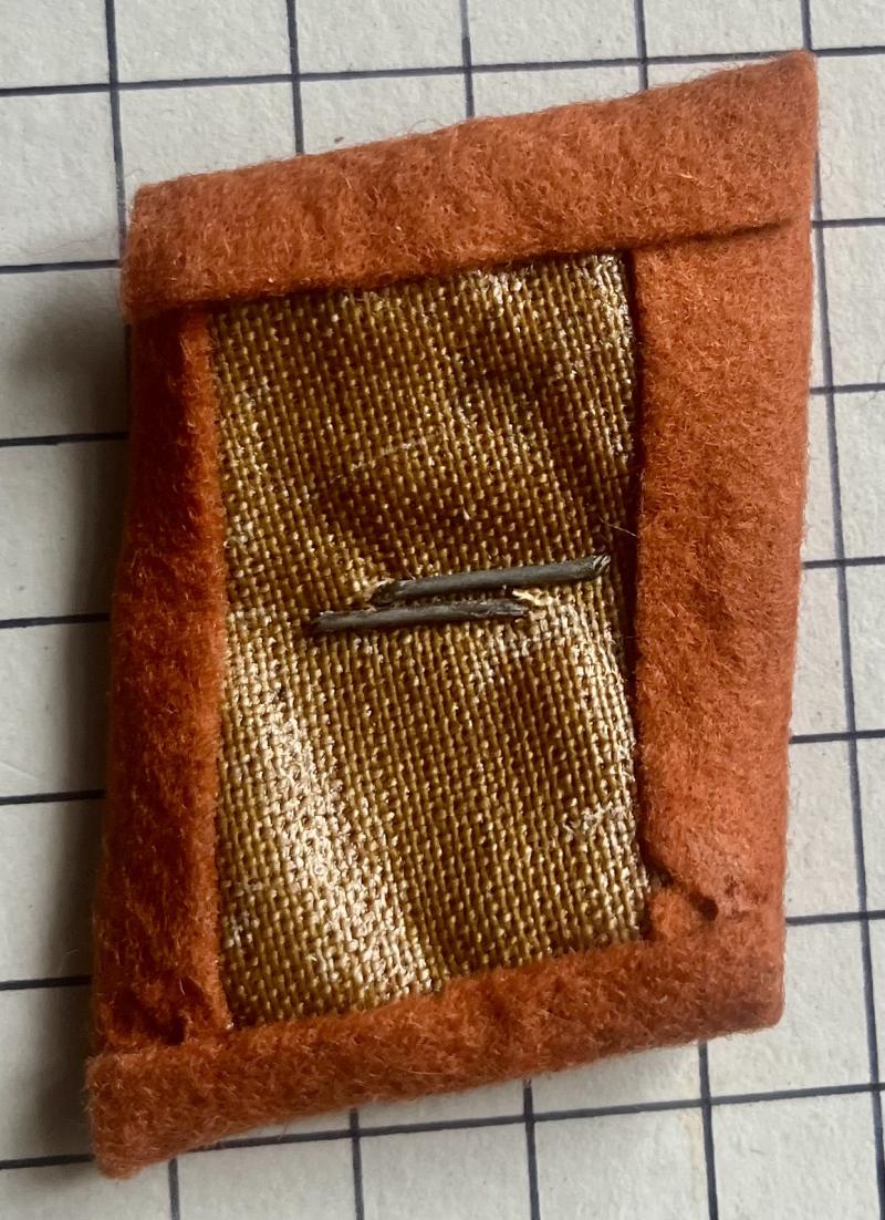 cWW2 German Luftwaffe Collar Tab Badge Nachrichten (Signals) Unit Patch