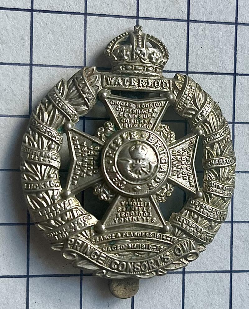 Post 1927 The Rifle Brigade (Prince Consort's Own) Cap Badge
