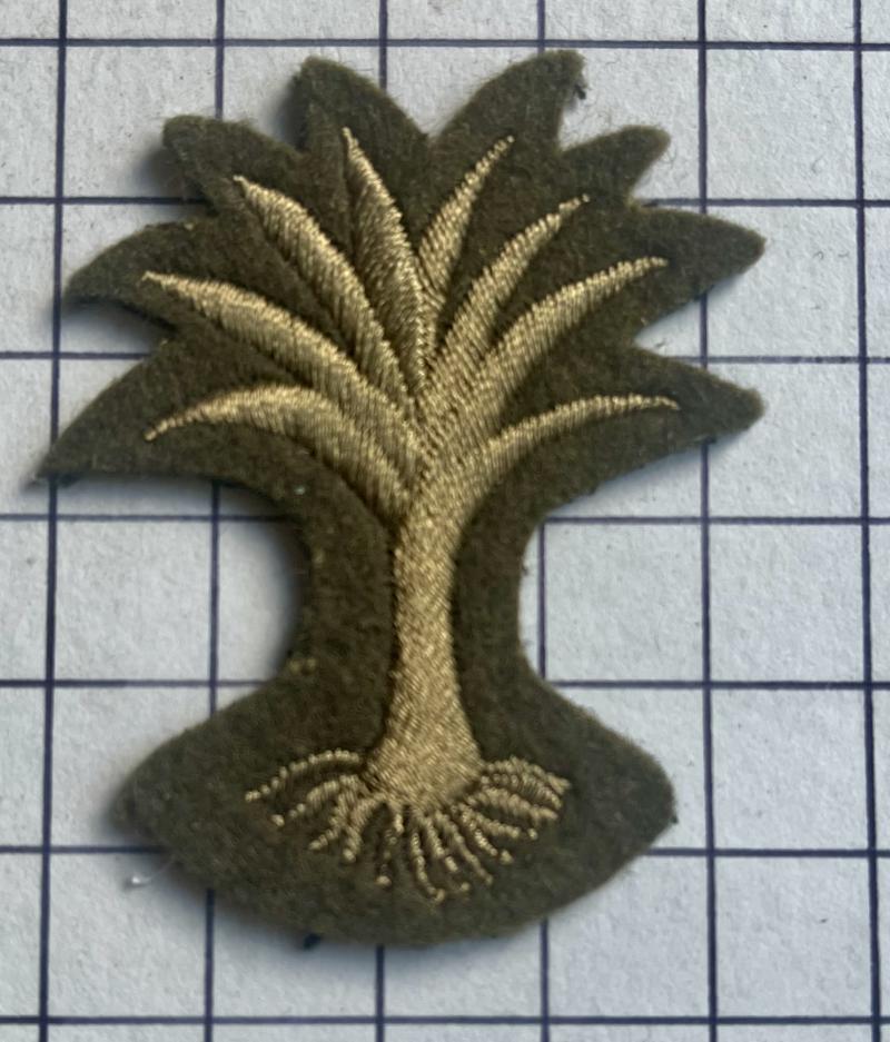 Welsh Guards Other Rank's Cloth Beret Cap Badge