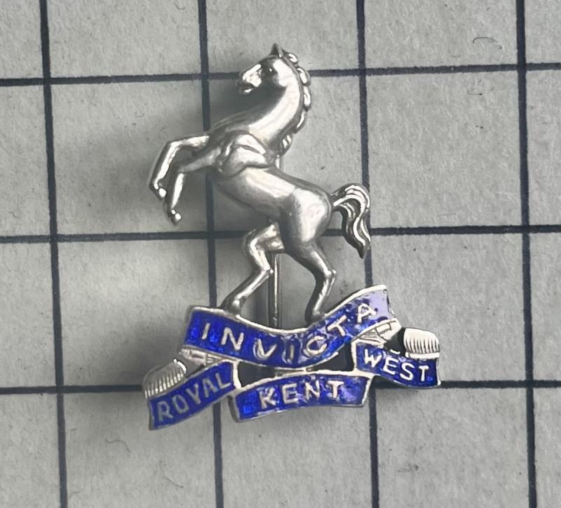 Pre 1961 Royal West Kent (RWK) Regiment Sweetheart Badge