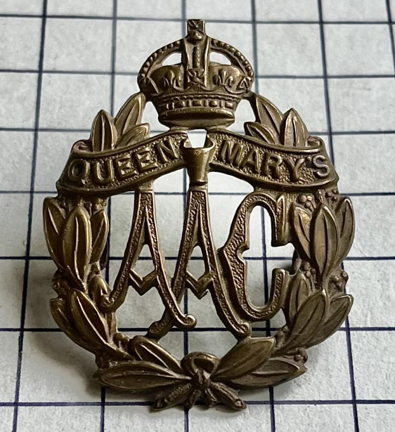 c1918-21, WW1 Queen Mary's Army Auxiliary Corps (QMAAC) Cap Badge