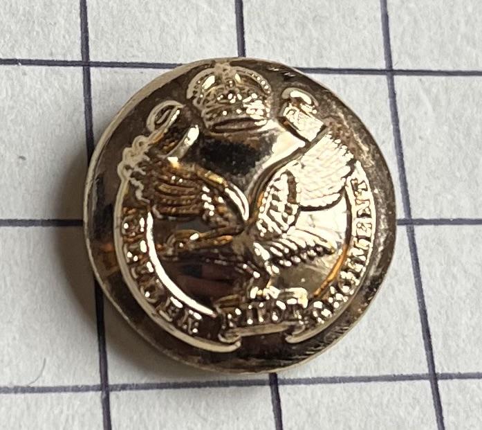 Pre-1952 Medium Sized Glider Pilot Regiment (GPR) Anodised Aluminium Button