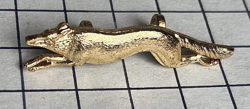 c1956-71 The Queen's Own Yorkshire Yeomanry (QOYY) 'Fox' Anodised Aluminium Facing Left Shoulder Title Badge