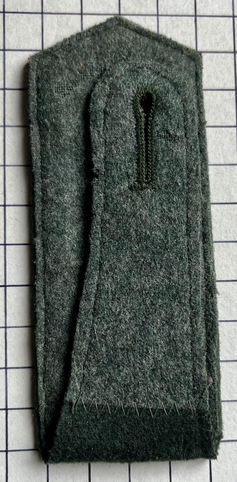 c1935 - 39 German WW2 Shoulder Strap 22. Sanitäts-Abteilung Regt 22nd Medical Regiment