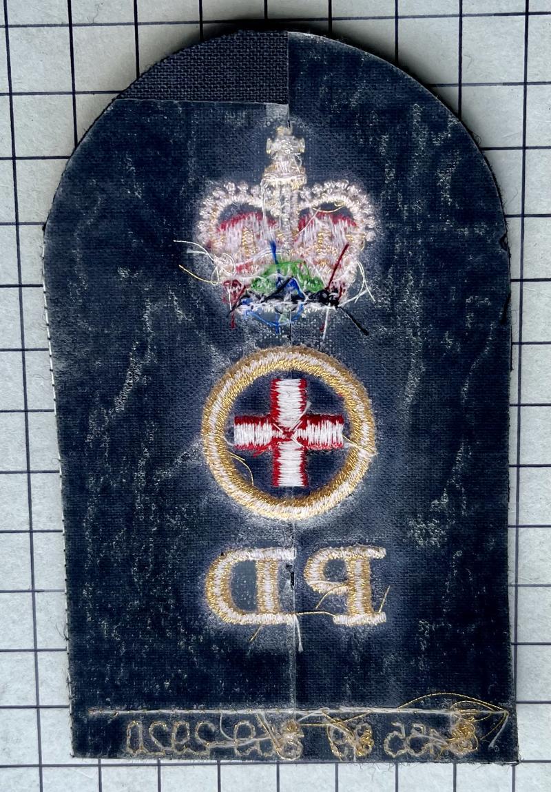 Royal Navy (RN) Petty Offr Medical Branch Pharmacy Dispenser (PD) Trade Patch Role Cloth Badge