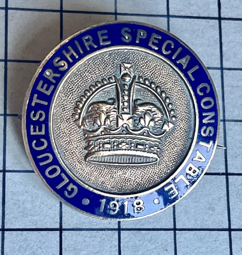 Scarce, 1918 Dated WW1 Gloucestershire Special Constable Cap / Lapel Badge