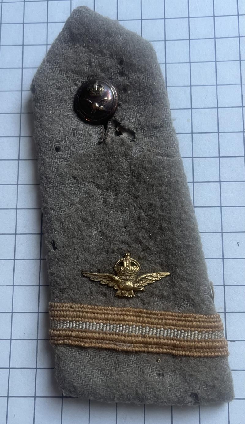 c1918 WW1 Royal Air Force (RAF) Gilt Rank Badge Shoulder Board