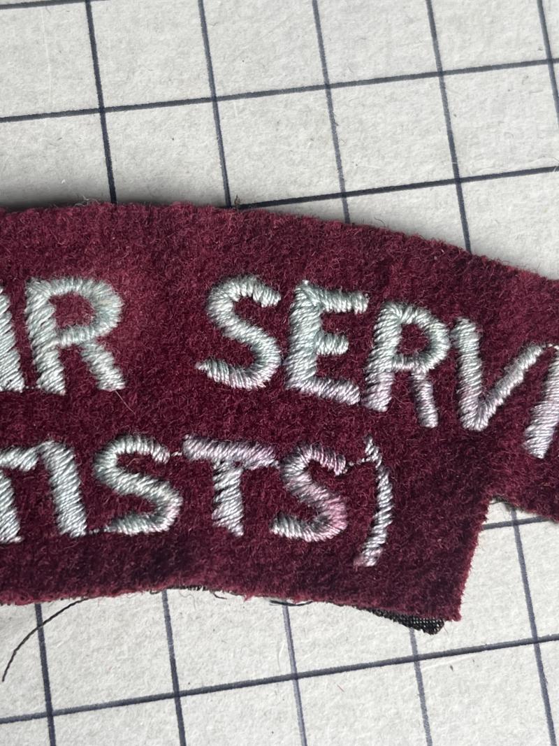 c1954-56 21st Special Air Service (SAS) Artists Rifles Shoulder Title Badge