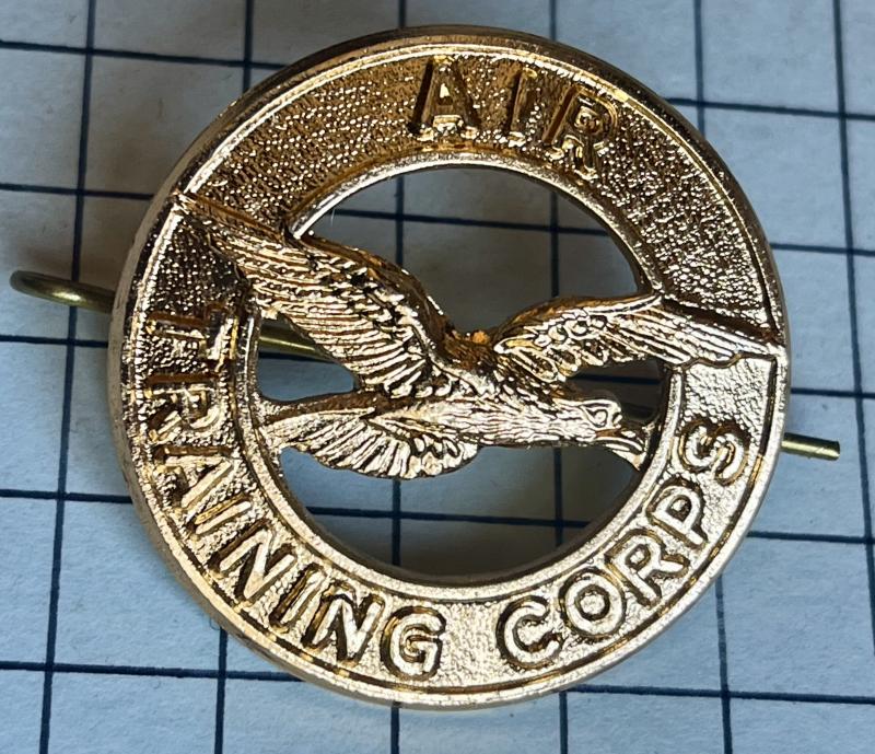 Air Training Corps (ATC) Cadet Gold Anodised Aluminium Cap Badge