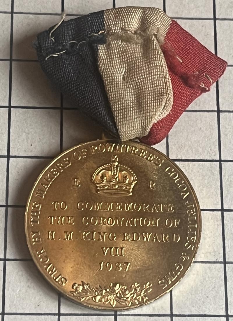 1937 Edward VIII Coronation Medal Commemorative Medallion Rowntree