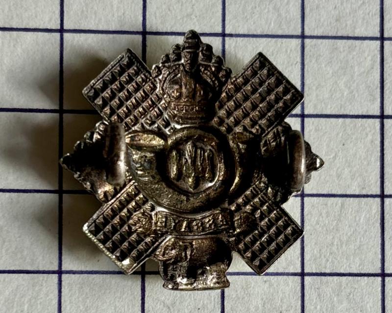 c1908 2nd Battalion Highland Light Infantry (HLI) Scottish Regimental Silver Wash Collar Badge Service Dress