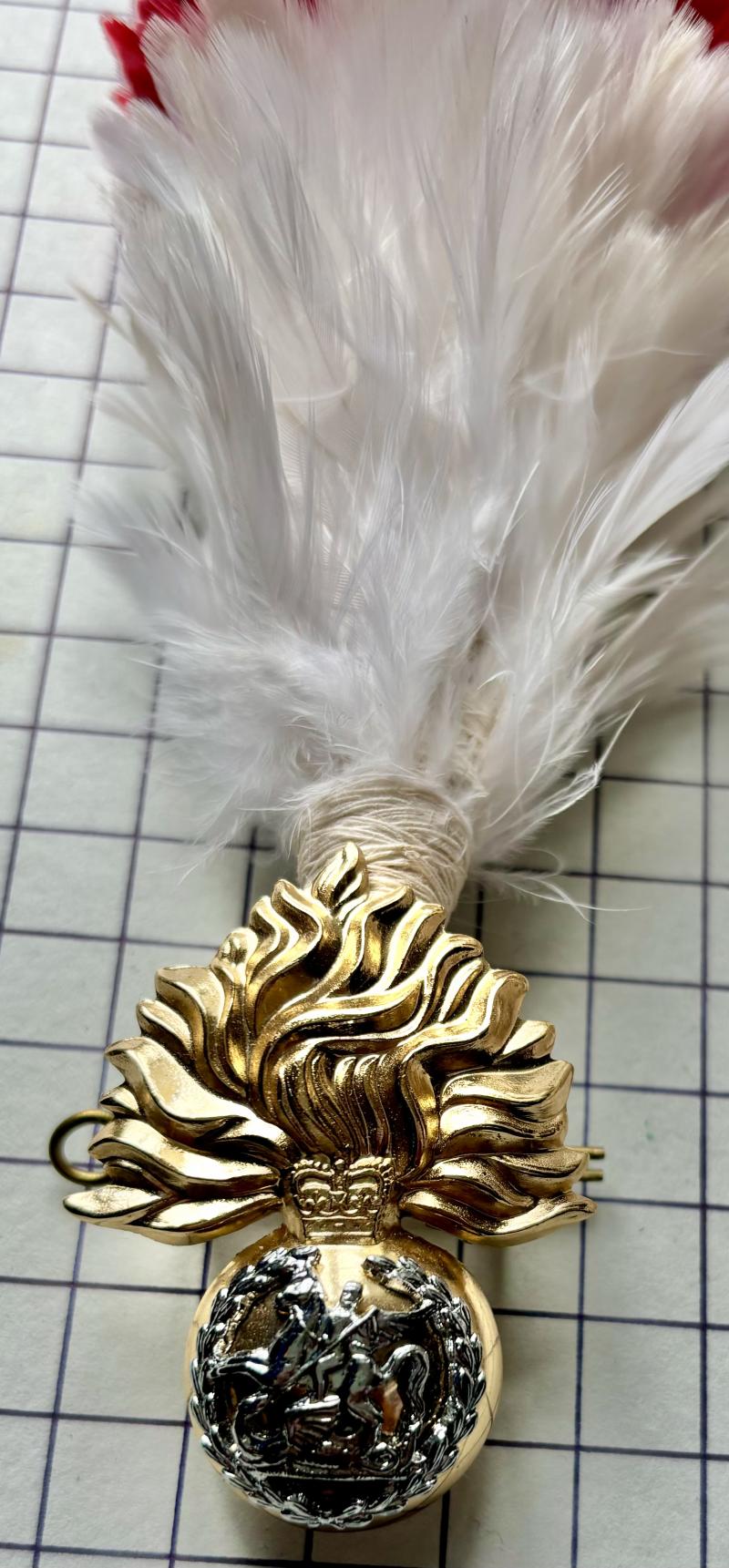 The Royal Regiment Fusiliers (RRF) Anodised Aluminium Cap Badge & Hackle