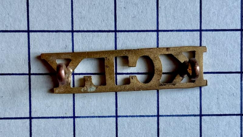 Kent and County of London Yeomanry (KCLY) 'Sharpshooters Brass' Shoulder Title Badge