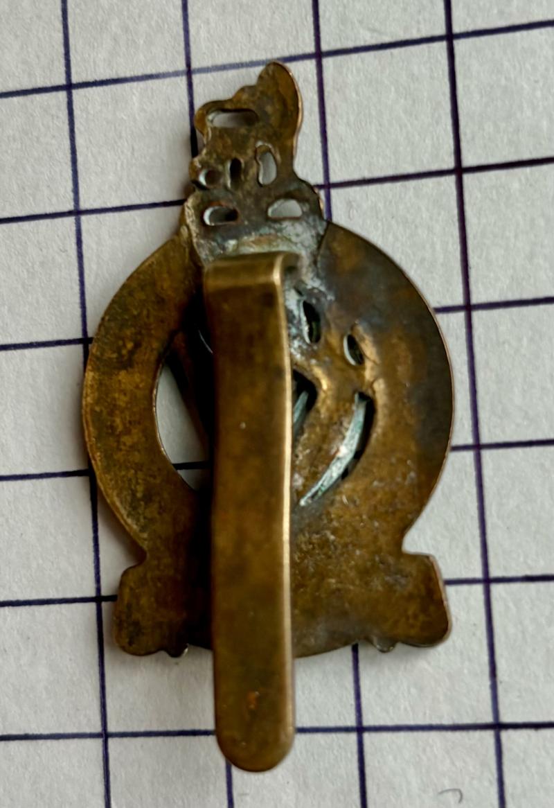 Queen's Royal Irish Hussars (QRIH) Bi-Metal Cap Badge