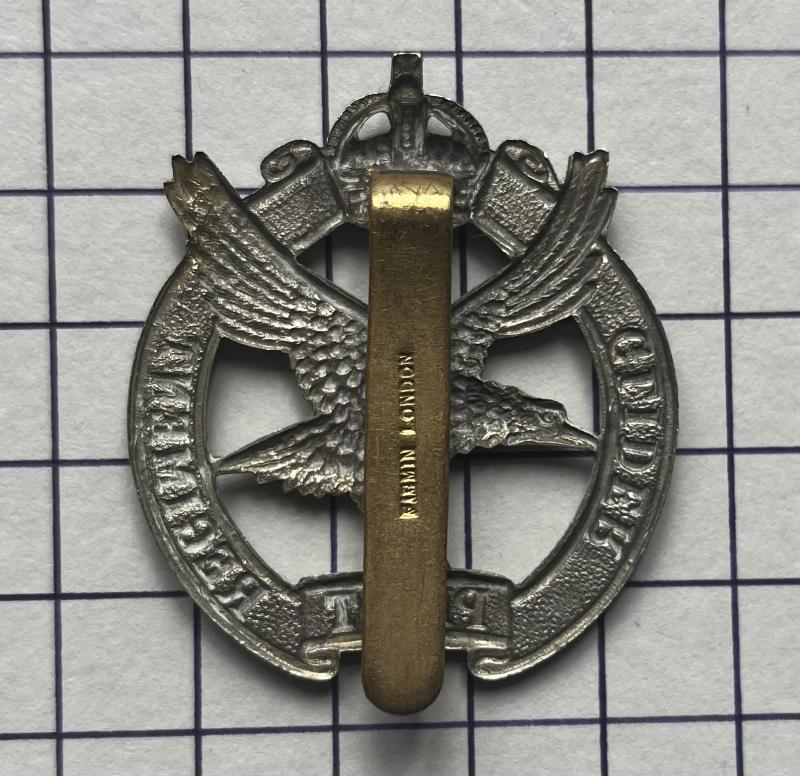 cWW2 Glider Pilot Regiment Firmin Other Ranks Cap Badge