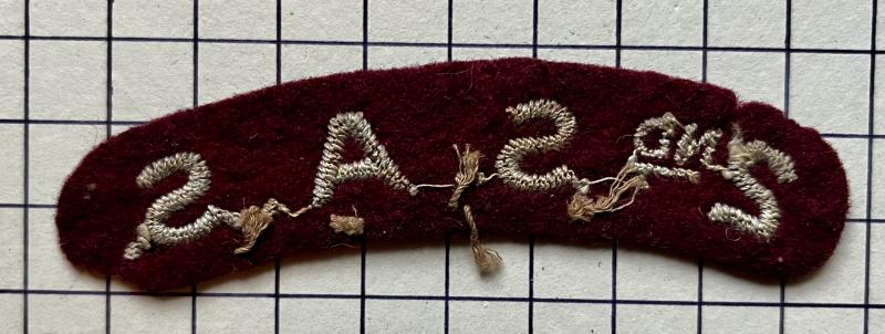 cWW2 2nd Regiment Special Air Service (SAS) Cloth Shoulder Title Badge