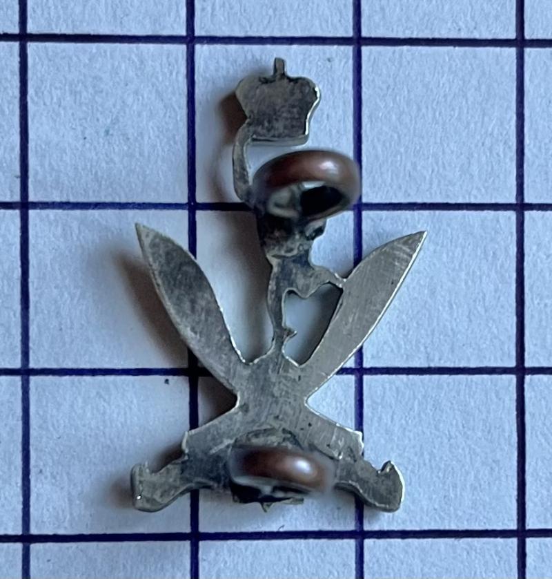 c1950-90s Gurkha Signals Regiment Bi-Metal Collar Badge
