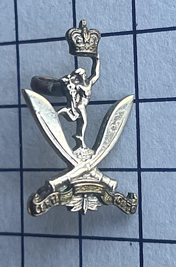 c1950-90s Gurkha Signals Regiment Bi-Metal Collar Badge