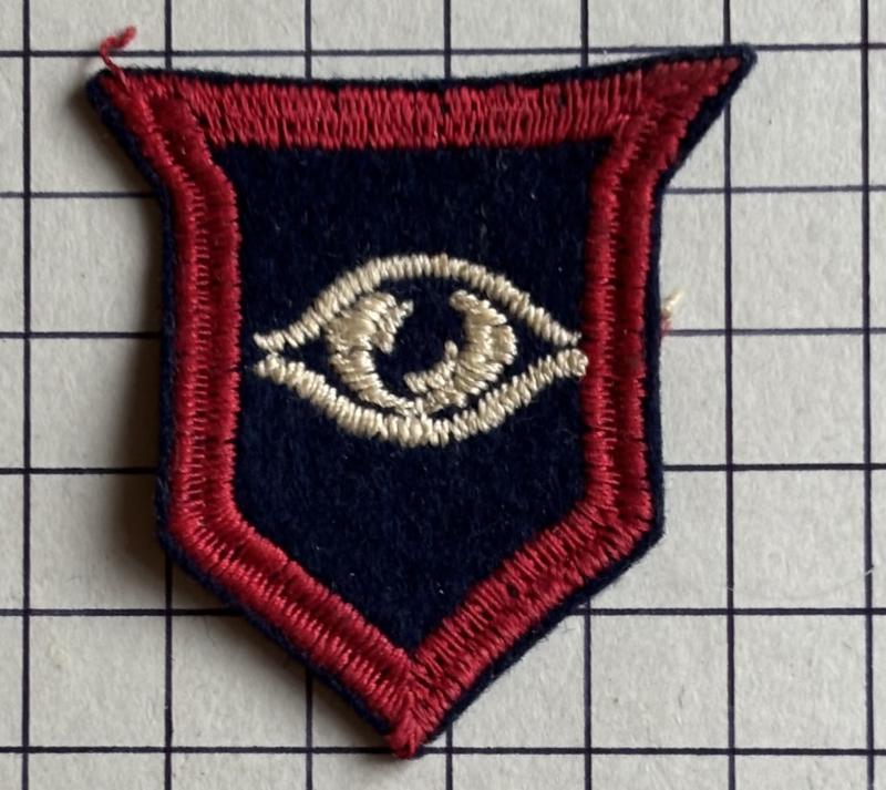 cWW2 Guards Armoured Division Cloth Military Formation Sign Badge